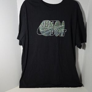 Nike Black T-Shirt with Green 'Just Do It' Design Mens Xl